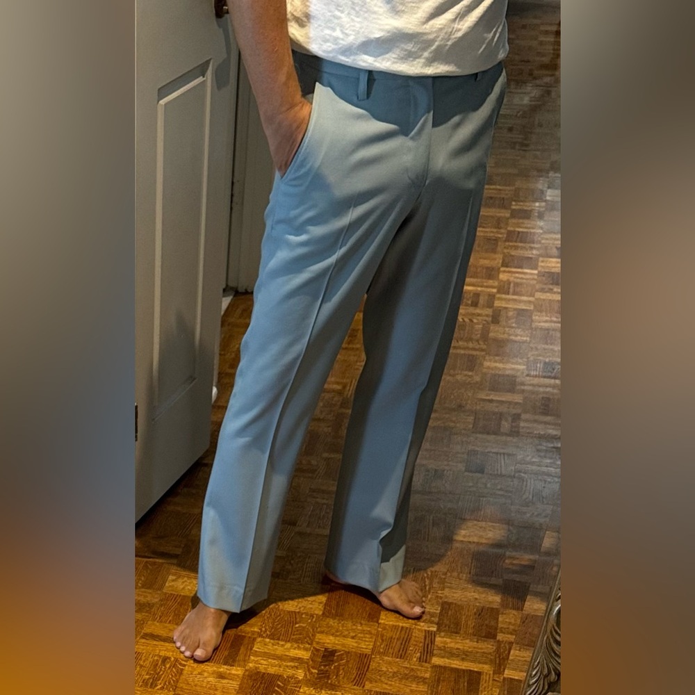 Stylish JLindeberg pants with fashionable slight boot cut in size 50 ..